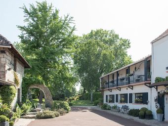 Bed & Breakfast Chambres D'h�tes - Le Domaine De La Fr�naie