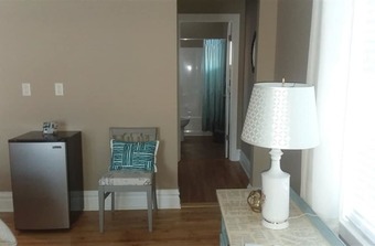 Bed & Breakfast The Landmark Motel