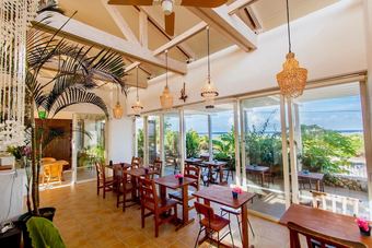 Hotel Cafe & Stay Moana