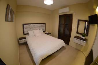 Apartamentos Theoxenia Suites