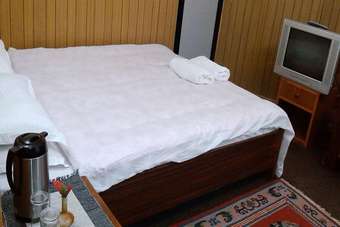 Hotel Dev Guest House