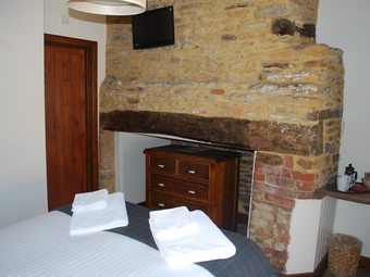 Posada Fox At Farthinghoe