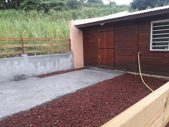 House With 2 Bedrooms In Petite-�le, With Furnished Terrace - 5 Km From The Beach