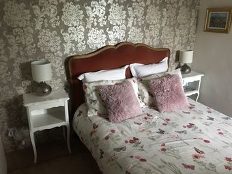 Wisteria House Bed & Breakfast