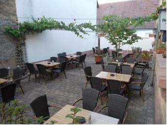 Hostal Gasthaus Zum Lamm