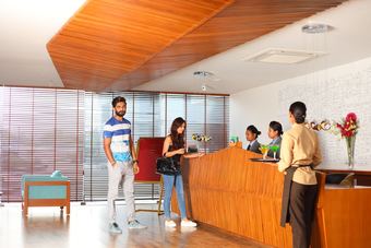 Hotel The Emerald Club