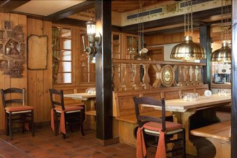 Hotel & G�stehaus Warsteiner Welt