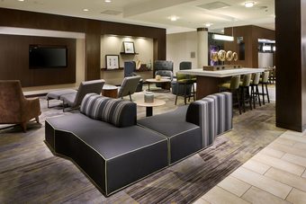 Hotel Courtyard By Marriott San Antonio Six Flags At The Rim