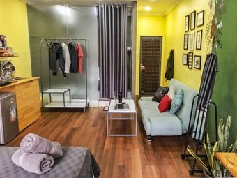 Hotel Mi-li-gam Coffee Home