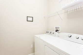 Windsor At Westside #13 - 8 Bed 6 Baths Villa