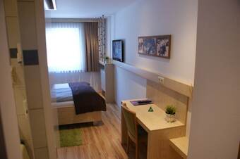 Pension Hotel Apartment Auwirt