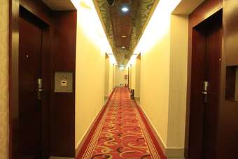 Ezhou Red Sun Grand Hotel