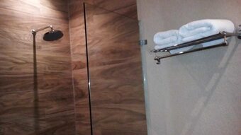 Hotel Ramson Crown