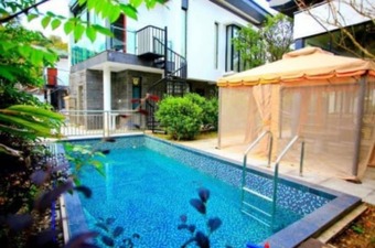 Moon River Villa No 4