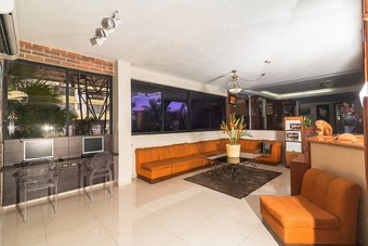Hotel Laja Real