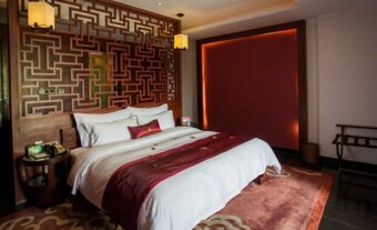 Langzhong Hirizon Hotel