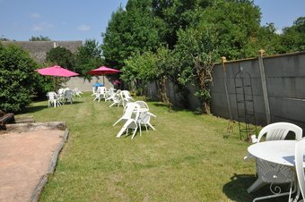 G�te Caf� - In A Rural Location