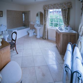 Hotel S. Howard Guesthouse