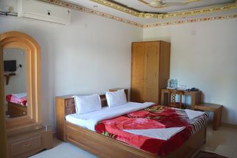 Hotel Kaziranga Continental