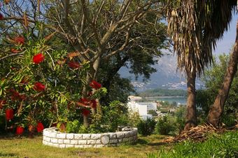 Marialice Apartments