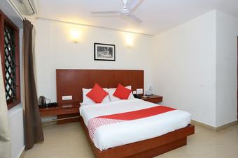 Hotel Oyo 16864 Soubhagya Residency