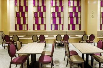 Lavande Hotel (Guangzhou Jiahe Wanggang Metro Station Lingnan New World)