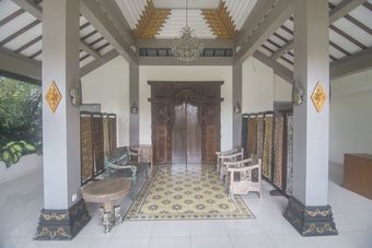 Hotel Ndalem Nuriyyat Villas & Spa