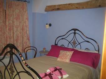 Apartamentos Porches De Guara