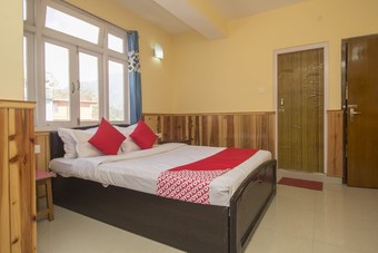 Oyo 23588 Hotel Chittiz