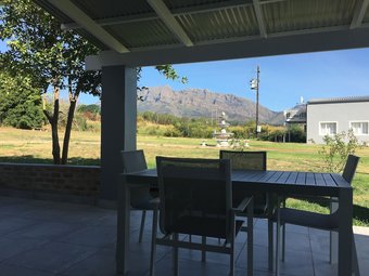 Hotel Sweetwater Guest House