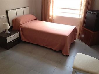 Hostal Pension La Puntica