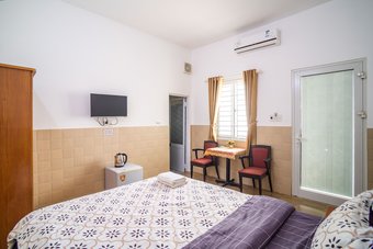 Bolero Hotel & Homestay