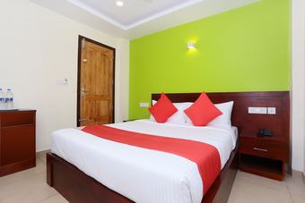 Hotel Oyo 23318 West Gate Inn & Suites