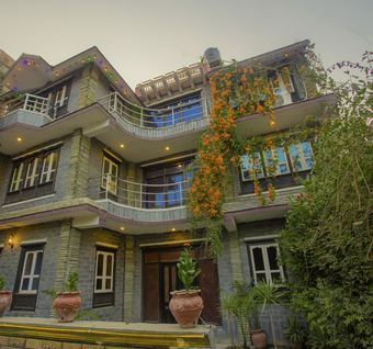 Hotel Oyo 280 Hob Nob Garden Resort