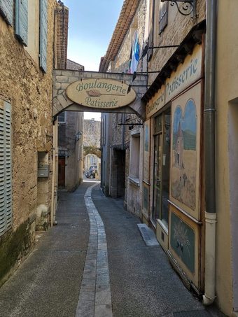 Apartment With One Bedroom In Beaumes-de-venise, With Wonderful City View And Wifi - 90 Km From The Beach