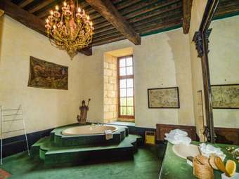 Chateau De Sauveboeuf B&B