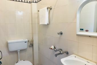 Oyo 24319 Hotel Geetanjali Resort