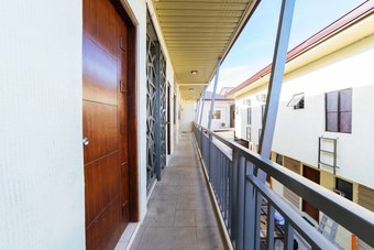 Hotel Reddoorz Plus @ Sindalan San Fernando City