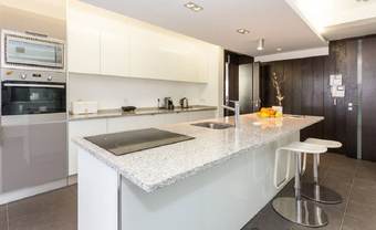 The Lake Villa Mountains & Sea View