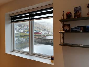 Cozy House By The Sea In Vestmanna