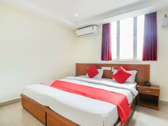 Hotel Oyo 27738 Ghala Residency Inn