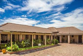 Hotel Khweesands Inn