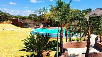 Posada African Explorer Private Game Lodge