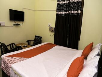 Hotel Oyo 23367 Farmsgreen Resort And Restaurant