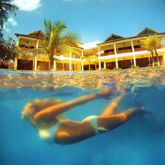 Windtown Beach Hotel