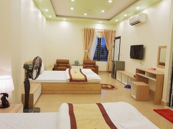 Ruby Hotel