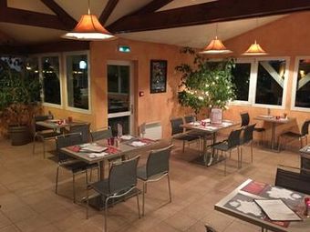 Hotel H�tel Balladins Troyes