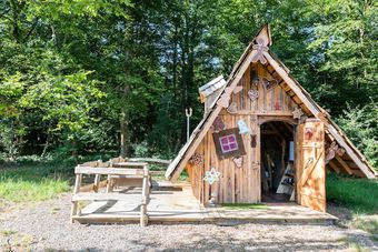 Camping Les Castors - Cabanes Insolites