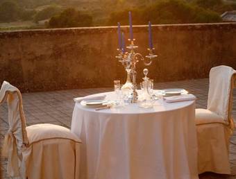 Bed & Breakfast Chateau De La Barben