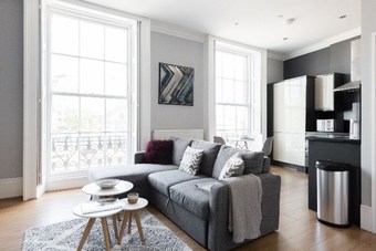 The Riverside Retreat - Modern & Stylish 1bdr Apartment In The Old City